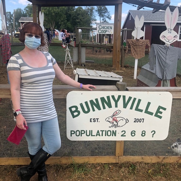 Meet your Posher, Sarah - Picture 5 of 5